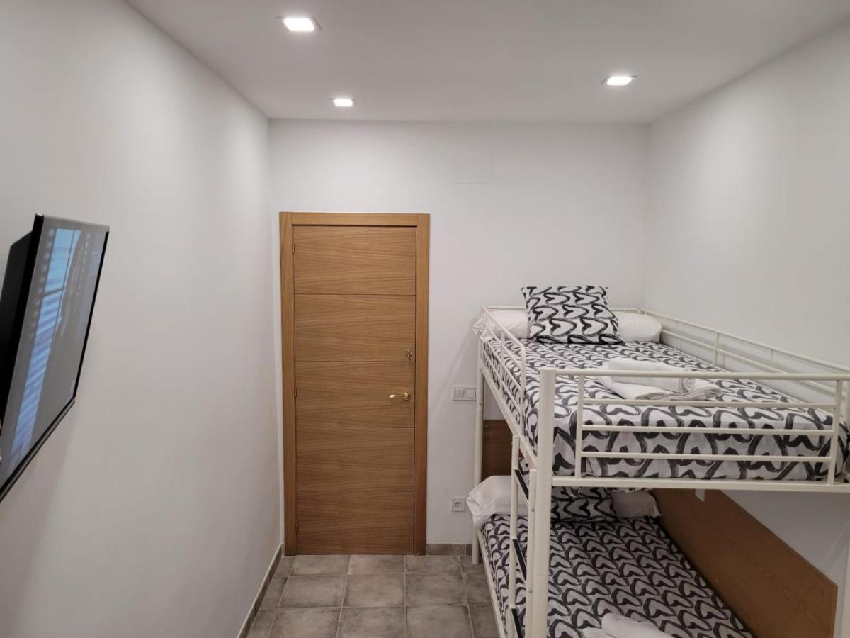 Coliving New San Bernando Otel Madrid Dış mekan fotoğraf