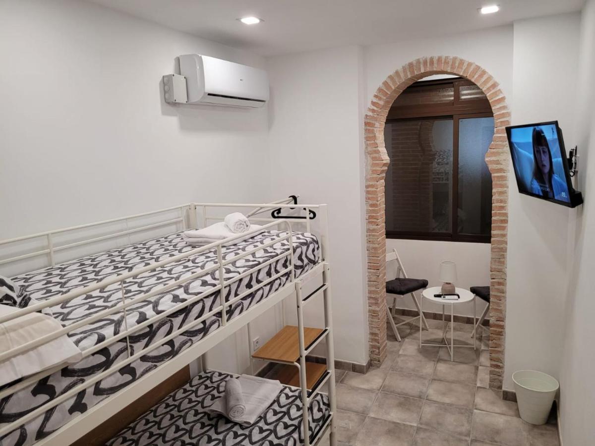 Coliving New San Bernando Otel Madrid Dış mekan fotoğraf